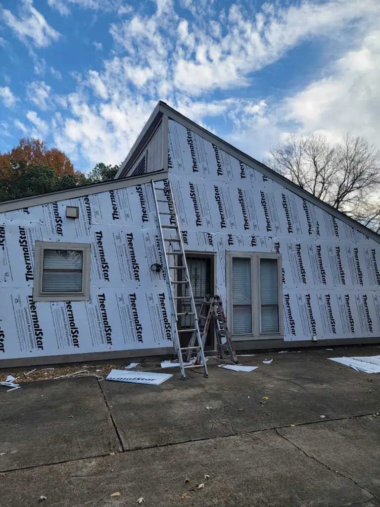 Siding installation-no limit roofing