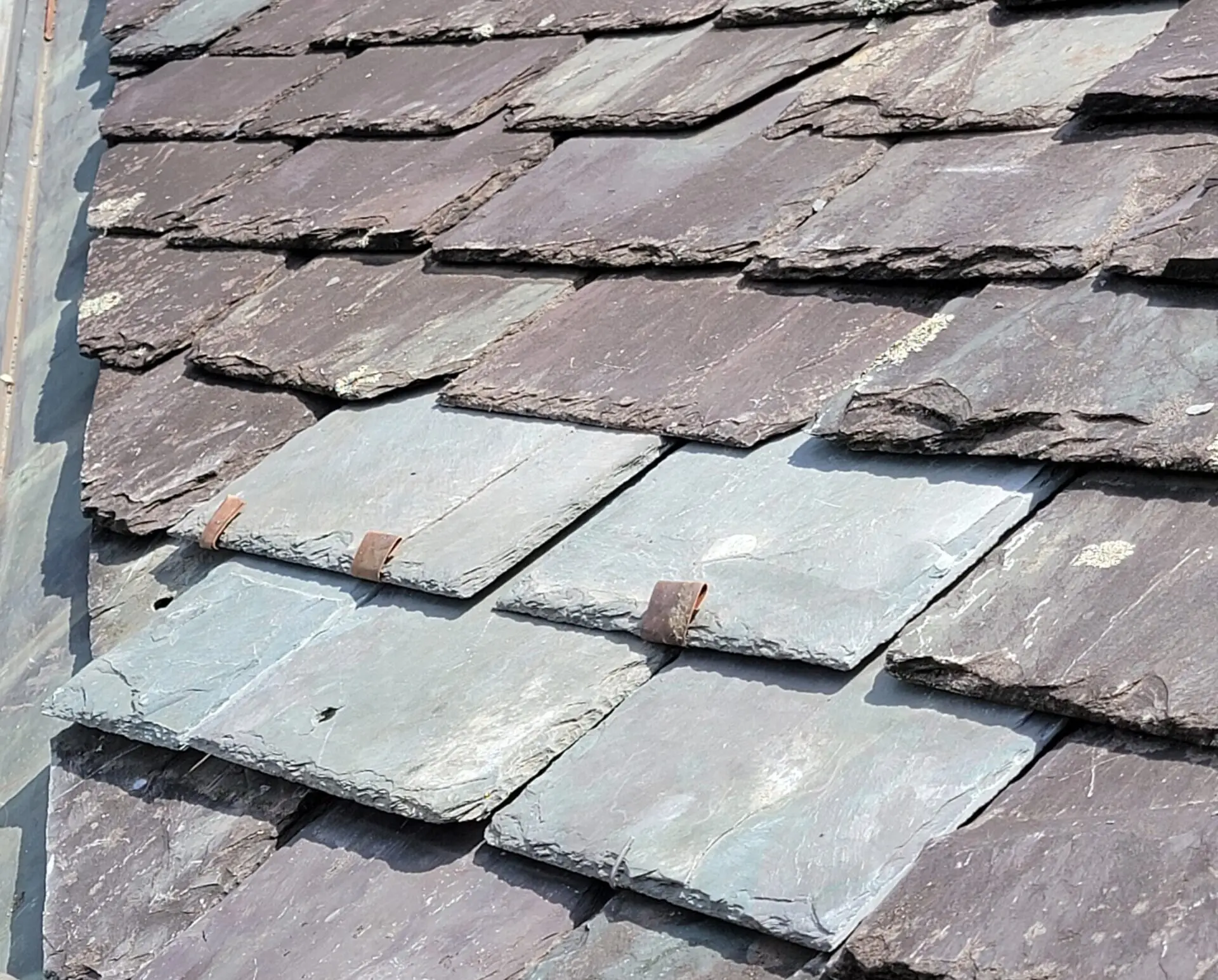 slate repair in Memphis, TN by no limit roofing